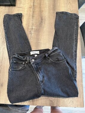 Abercrombie & Fitch Straight-Leg Jeans in Black Wash
